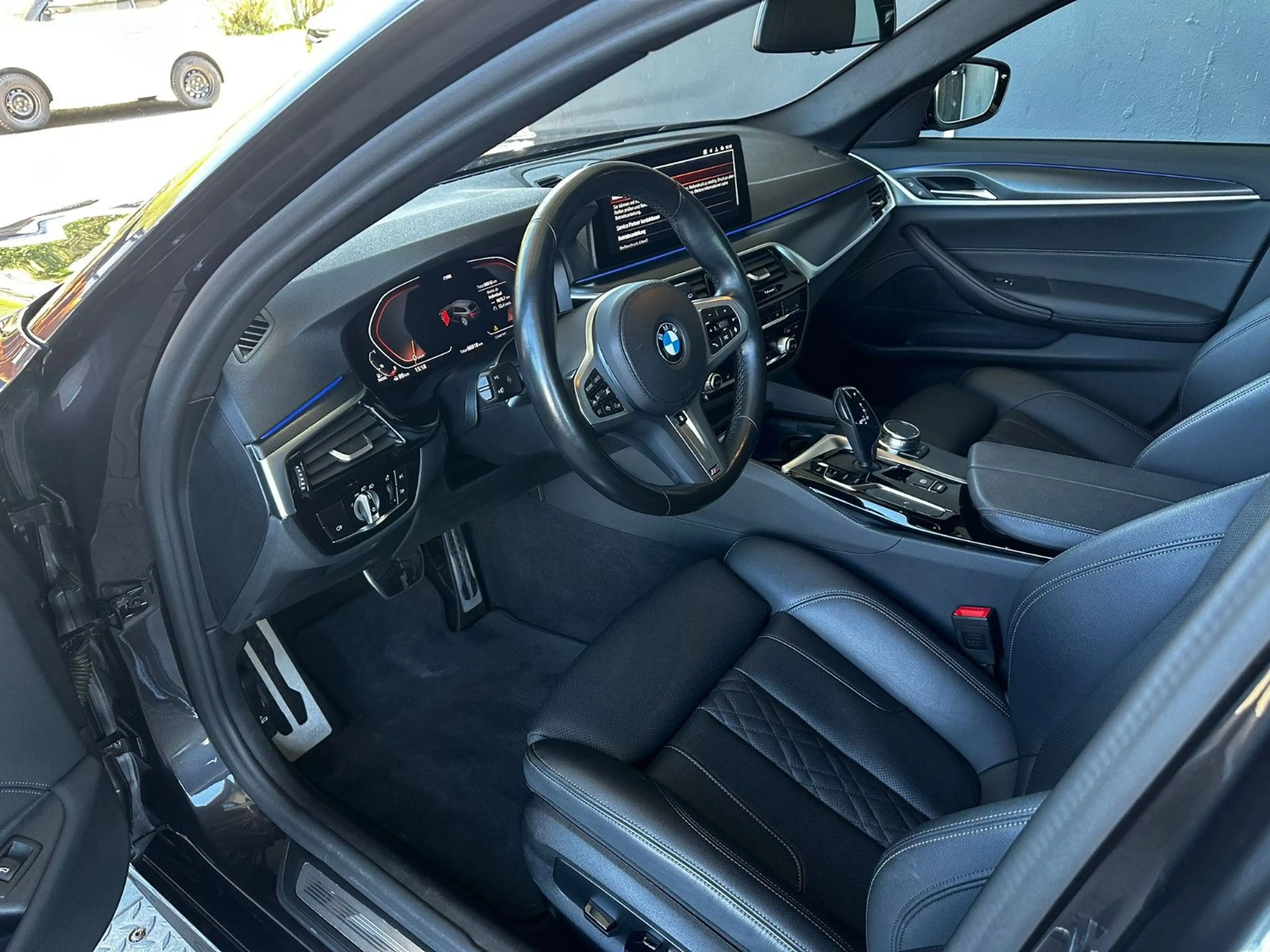 BMW 520 d M Sport Touring | LED — photo 8