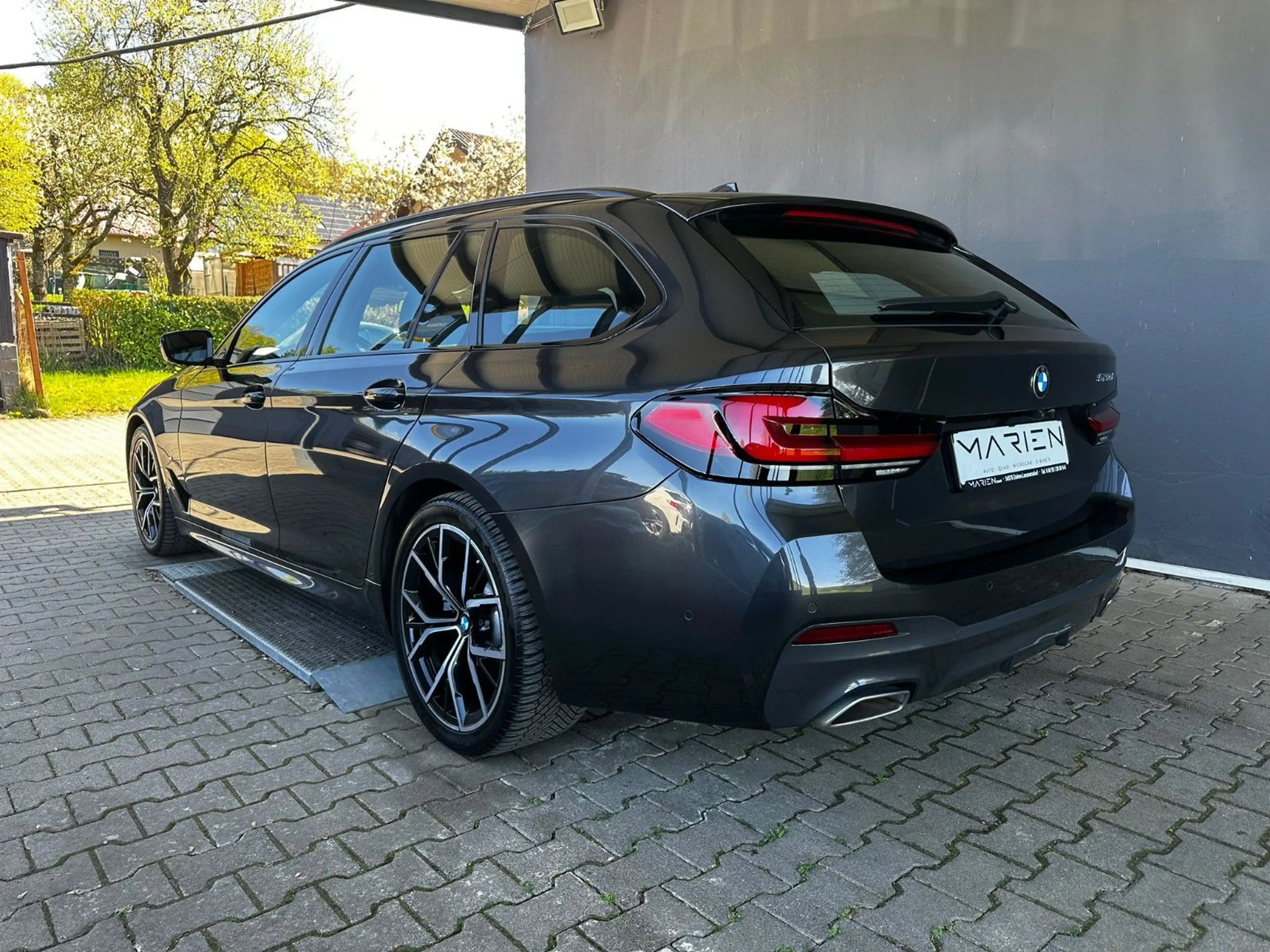 BMW 520 d M Sport Touring | LED — photo 7