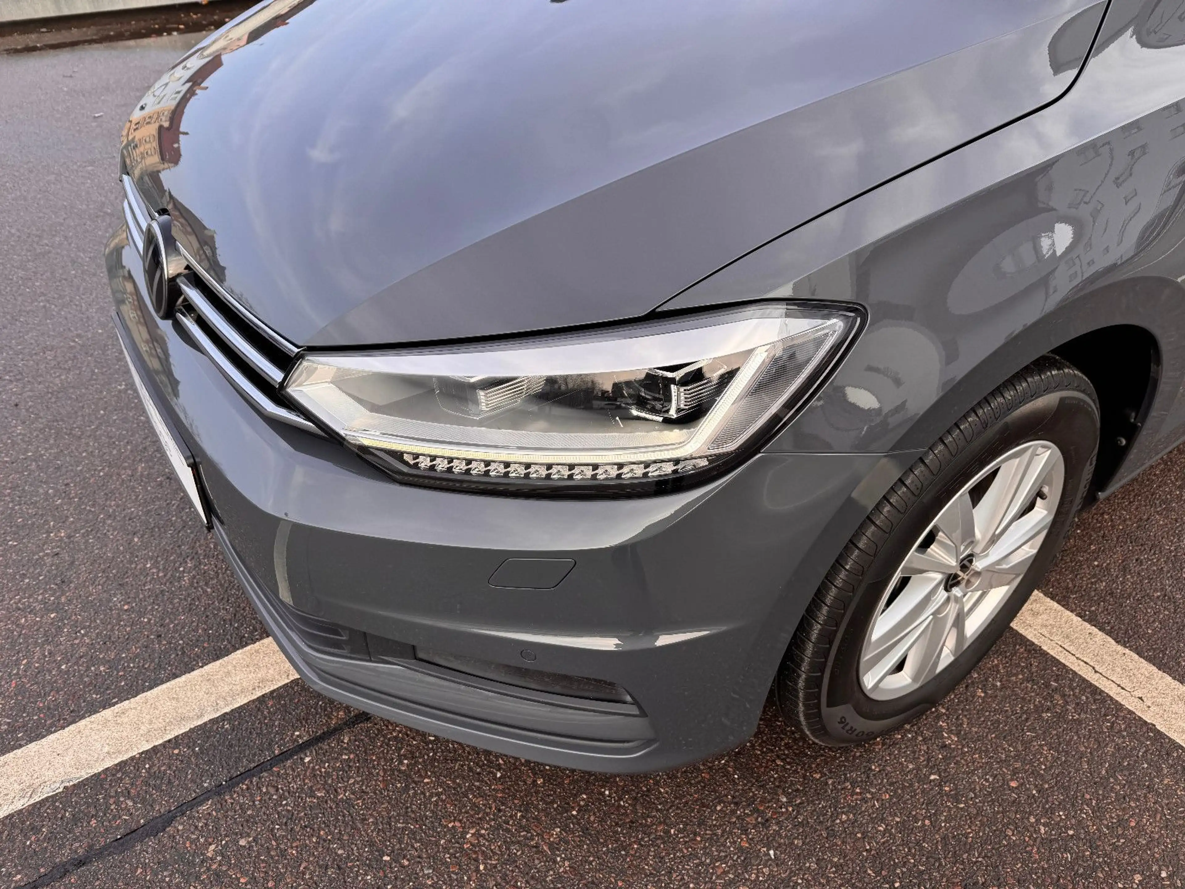 Volkswagen Touran 2.0 TDI DSG PANO/AHK/IQDRIVE/ACC/LED/NAVI — photo 10