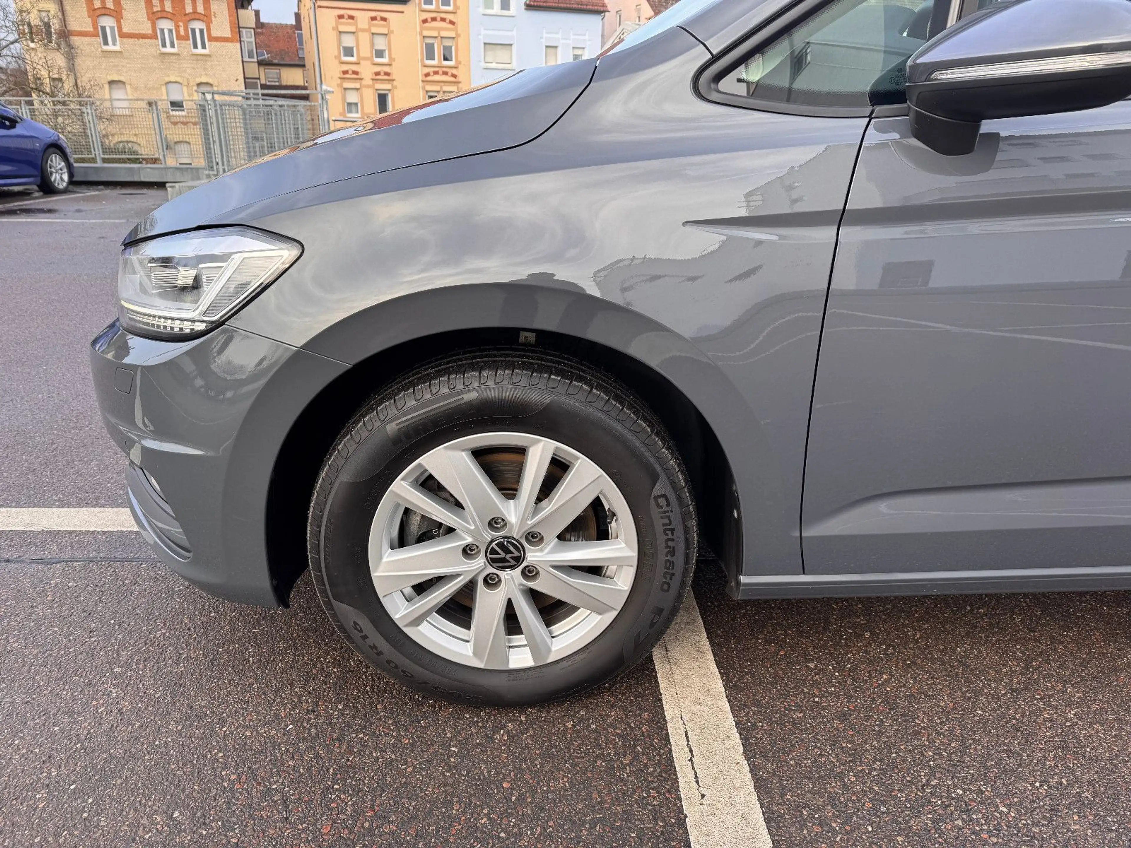 Volkswagen Touran 2.0 TDI DSG PANO/AHK/IQDRIVE/ACC/LED/NAVI — photo 9