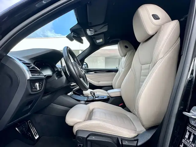 BMW X3 view 11