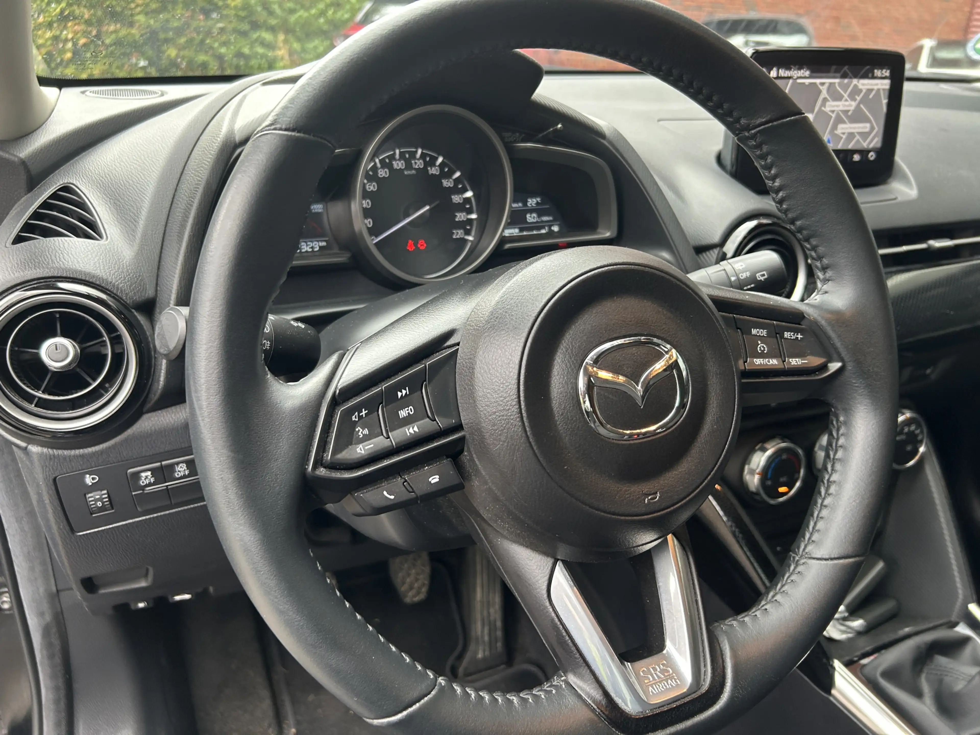 Mazda 2 1.5 Skyactiv-G TS+ // DEALER ONDERHOUDEN!! // NAVI — photo 7