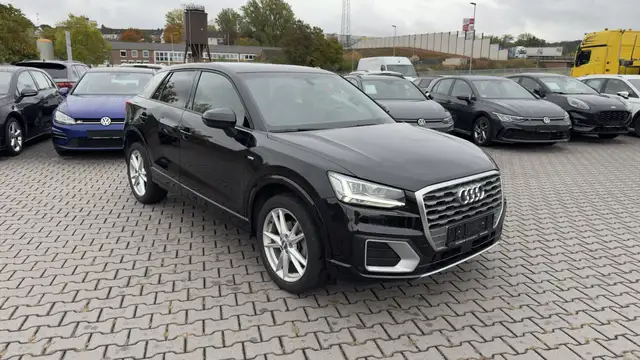 Audi Q2 35TFSI 2x S Line S Tronic Kessy Navi LED AHK