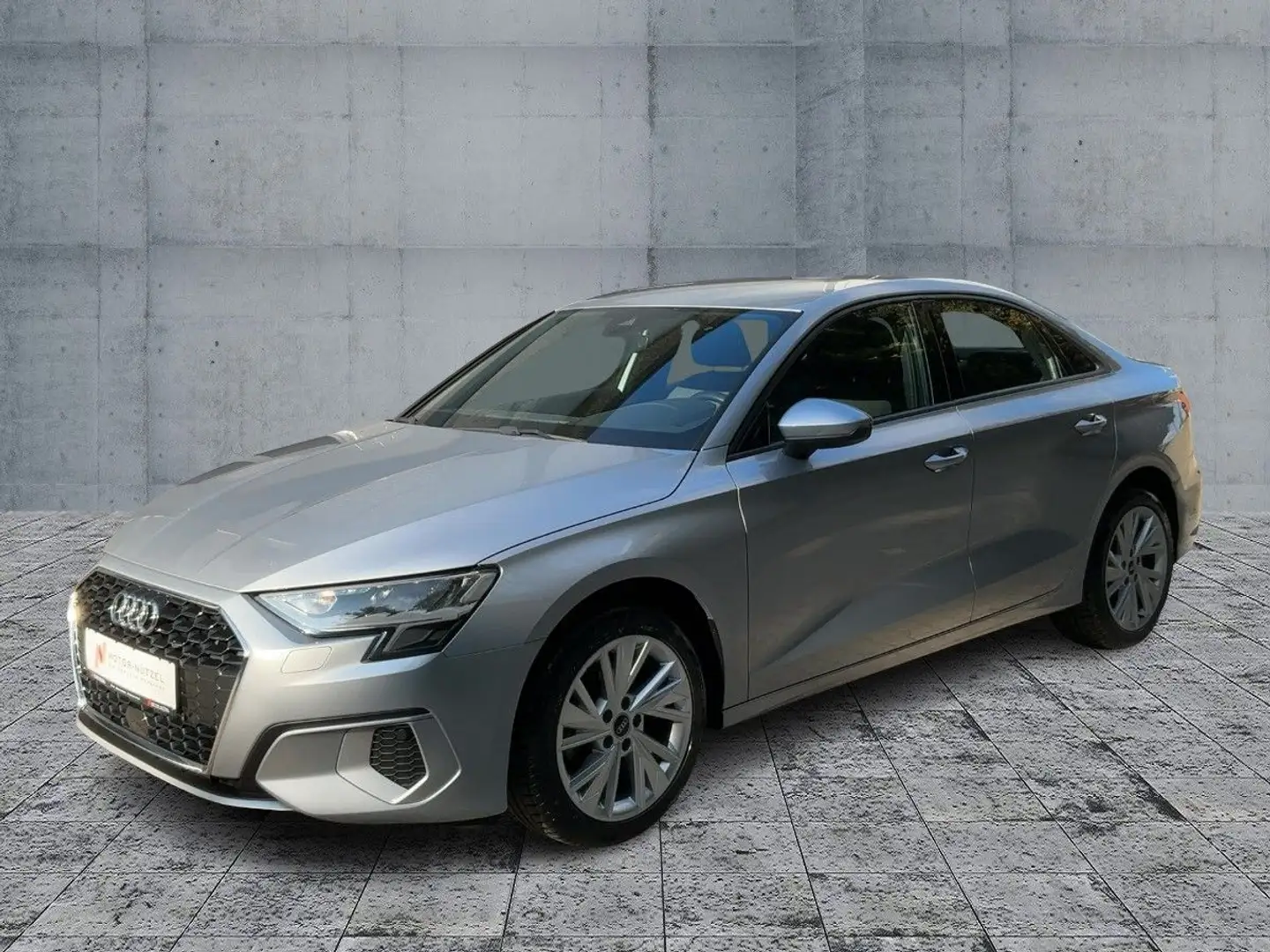 Audi A3 30 TFSI S-TR 5JG+LED+NAV+AHK+ACC+VC Silber - 2