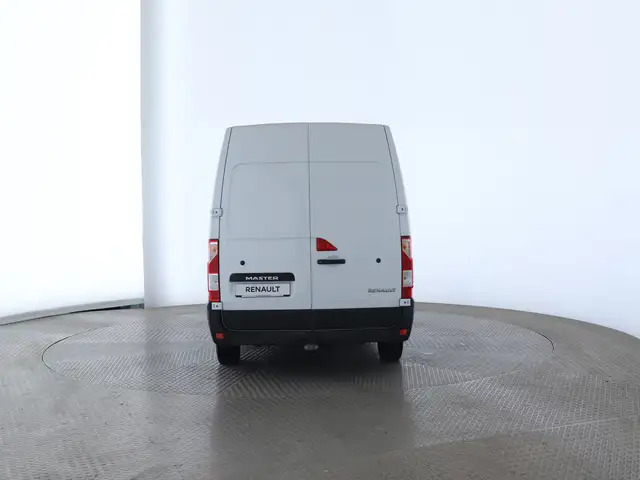 Renault Master view 5