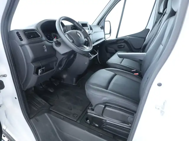 Renault Master view 10