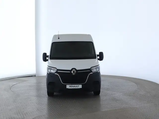 Renault Master view 2