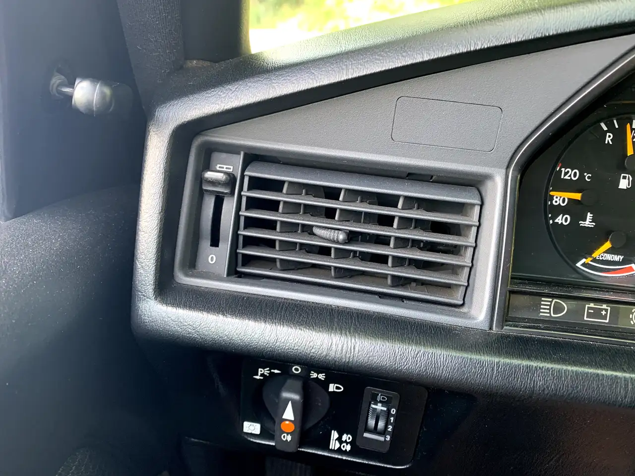 Mercedes-Benz 190E 2.3, foto 5
