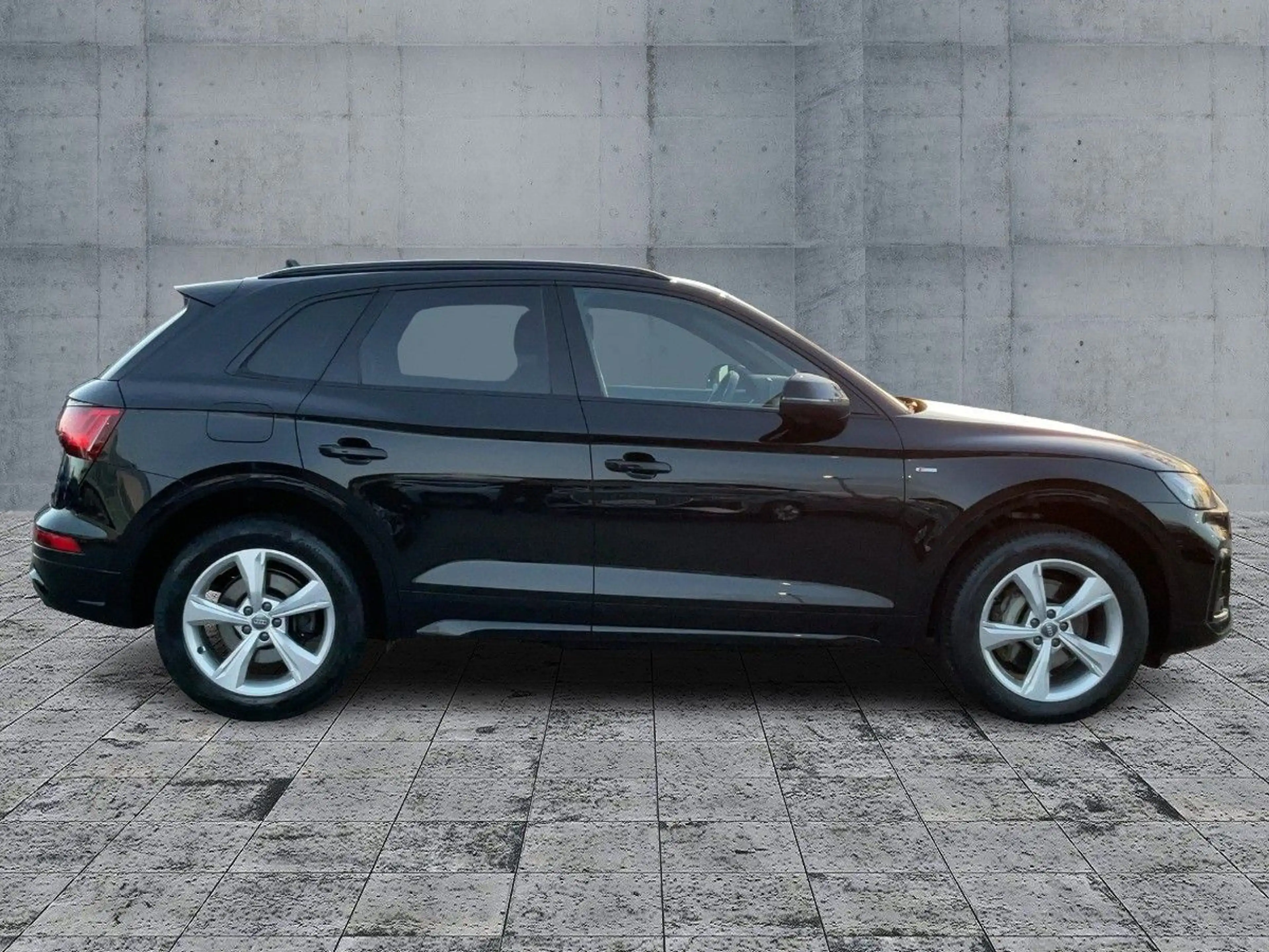Audi Q5 50 TDI QU S-LINE LED+RFK+GRA+19"LM+PANO — photo 7