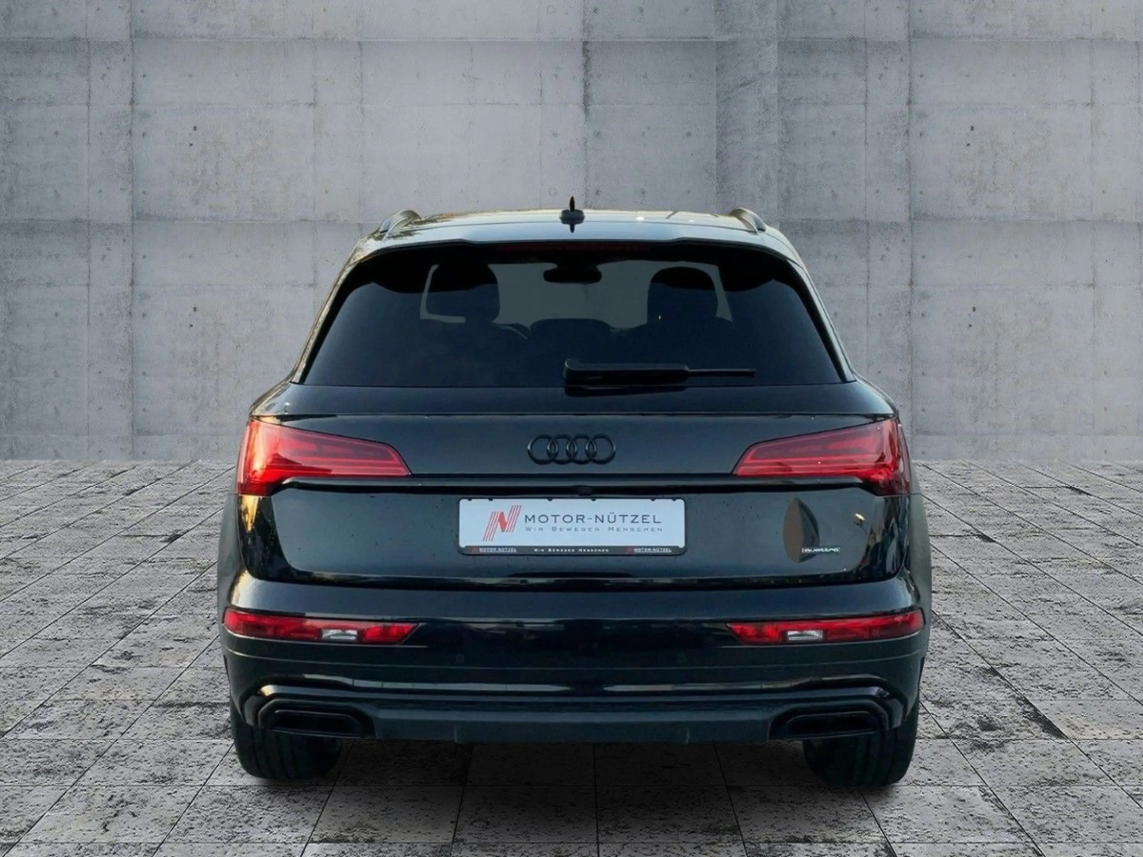 Audi Q5 50 TDI QU S-LINE LED+RFK+GRA+19"LM+PANO — photo 5