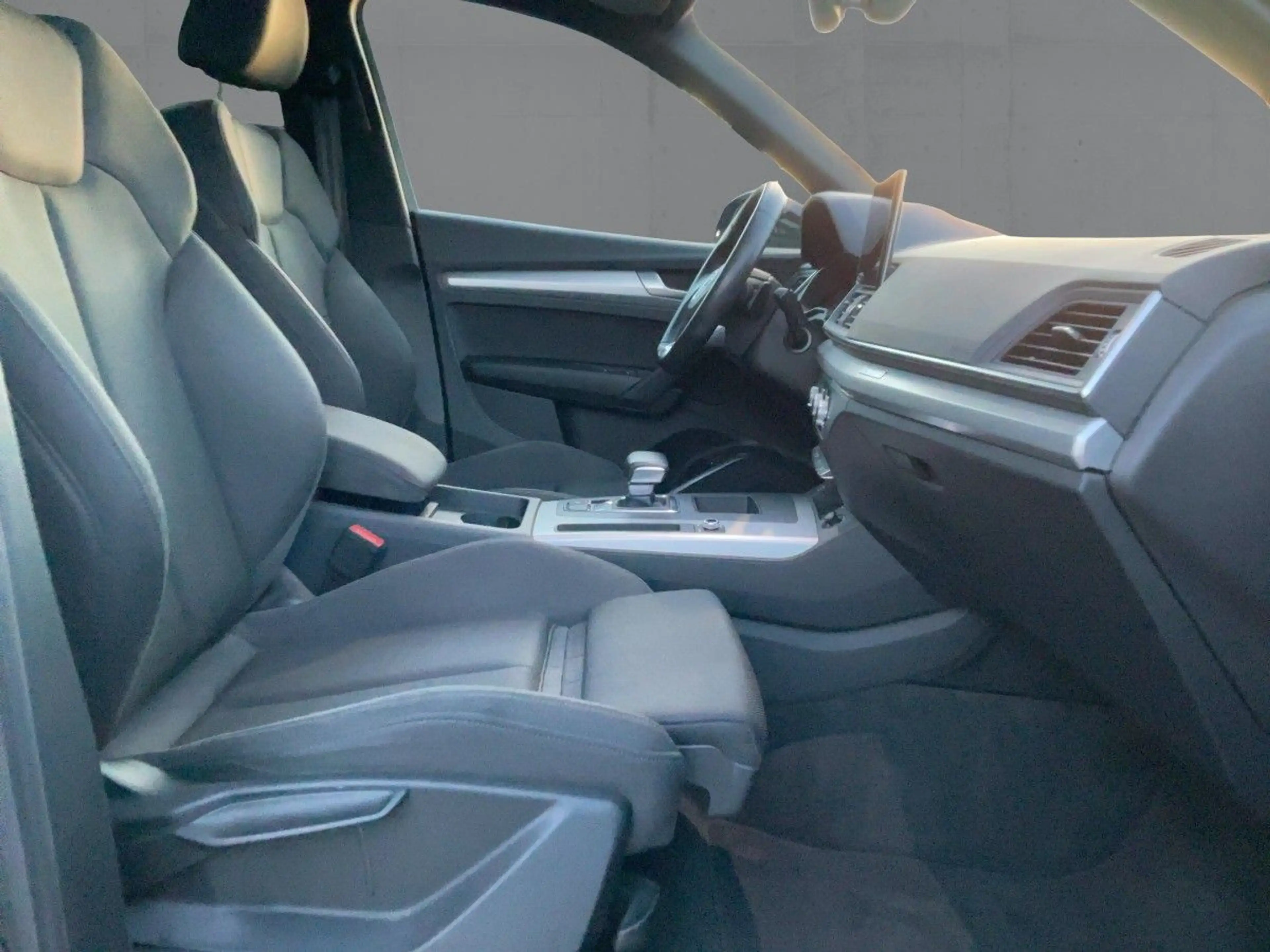 Audi Q5 50 TDI QU S-LINE LED+RFK+GRA+19"LM+PANO — photo 12