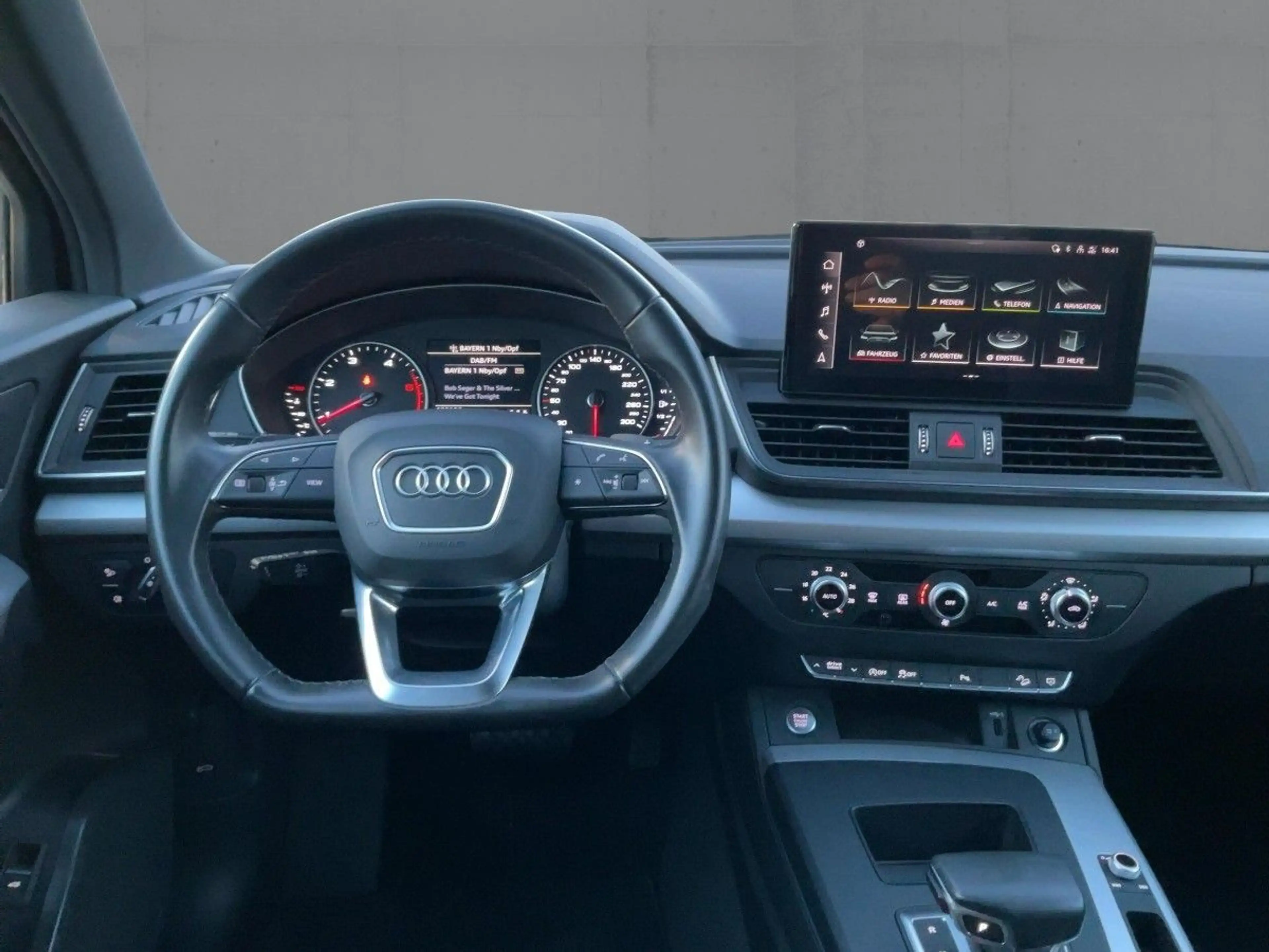 Audi Q5 50 TDI QU S-LINE LED+RFK+GRA+19"LM+PANO — photo 9