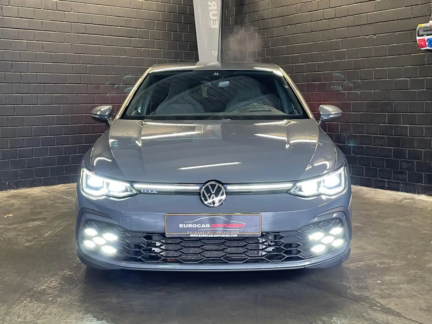 Volkswagen Golf GTE 1.4 TSI eHYBRID 245CV DSG6 ** Attelage * Gris - 2