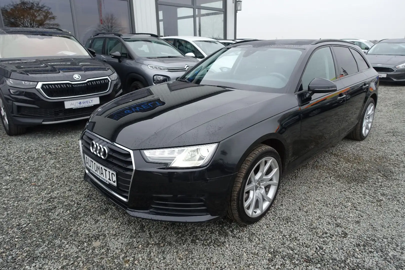 Audi A4 Avant 2.0 TDI Aut.KLIMAAUT SITZH NAV AHK 18' Noir - 2