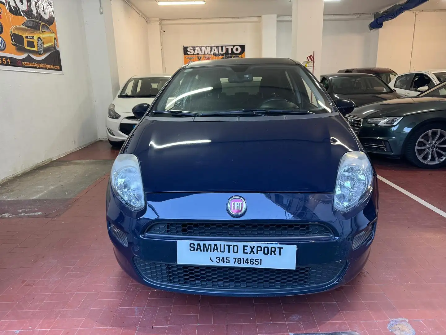 Fiat Punto Evo 5p 1.4 MyLife s 2017 Bleu - 1