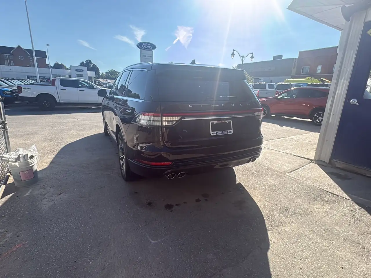 Lincoln Aviator снимка Lincoln Aviator