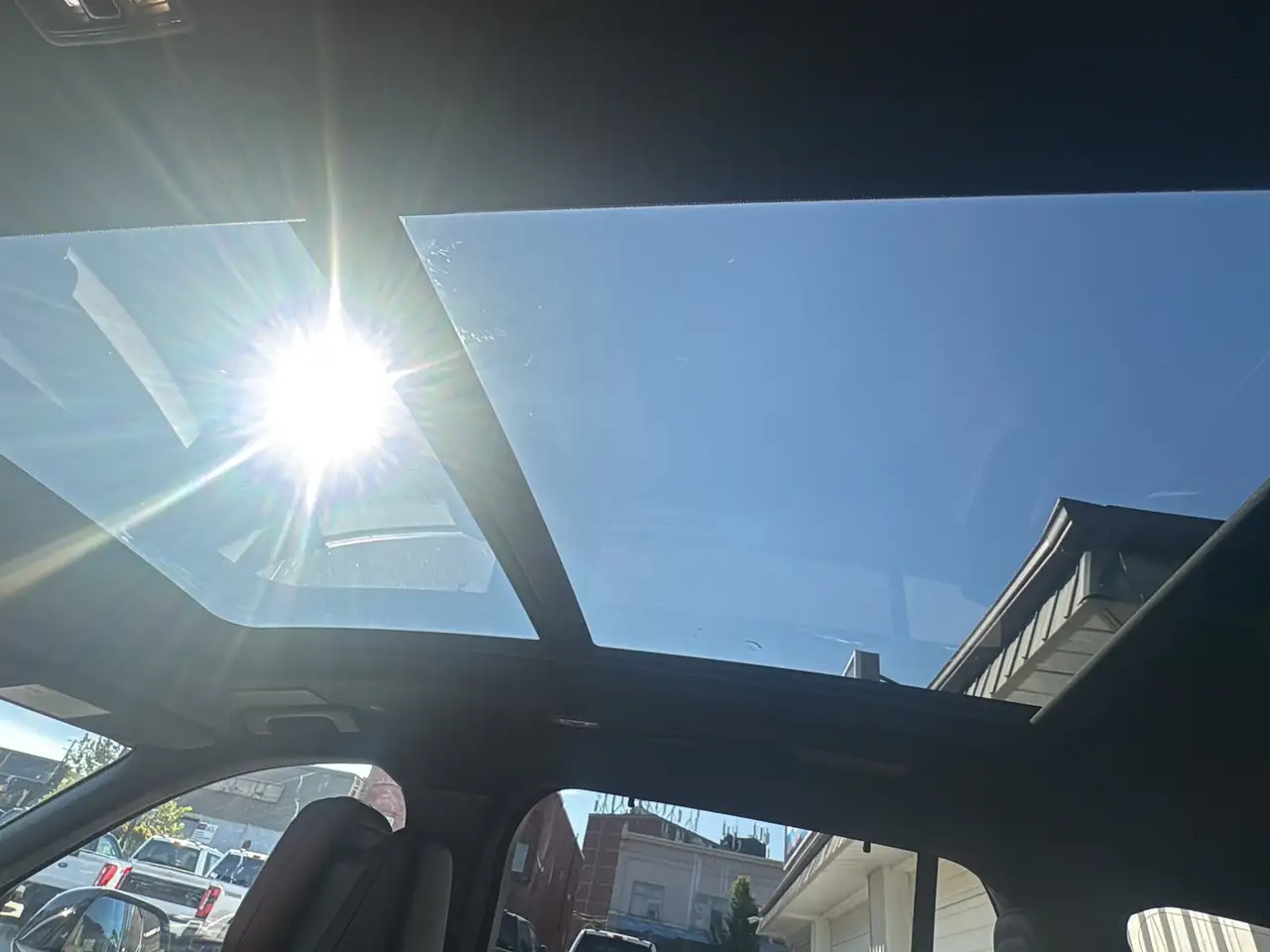 Lincoln Aviator снимка Lincoln Aviator