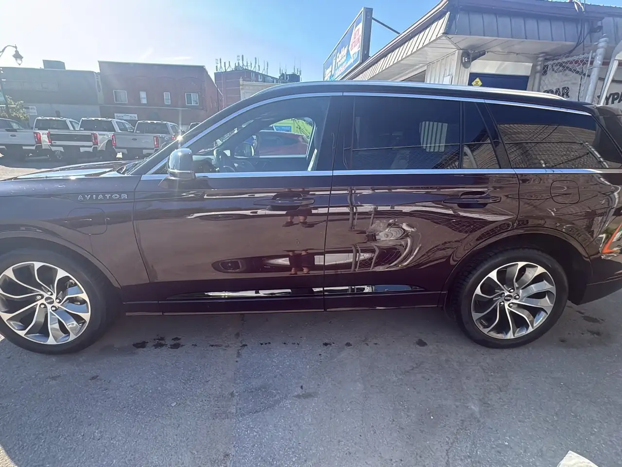 Lincoln Aviator снимка Lincoln Aviator