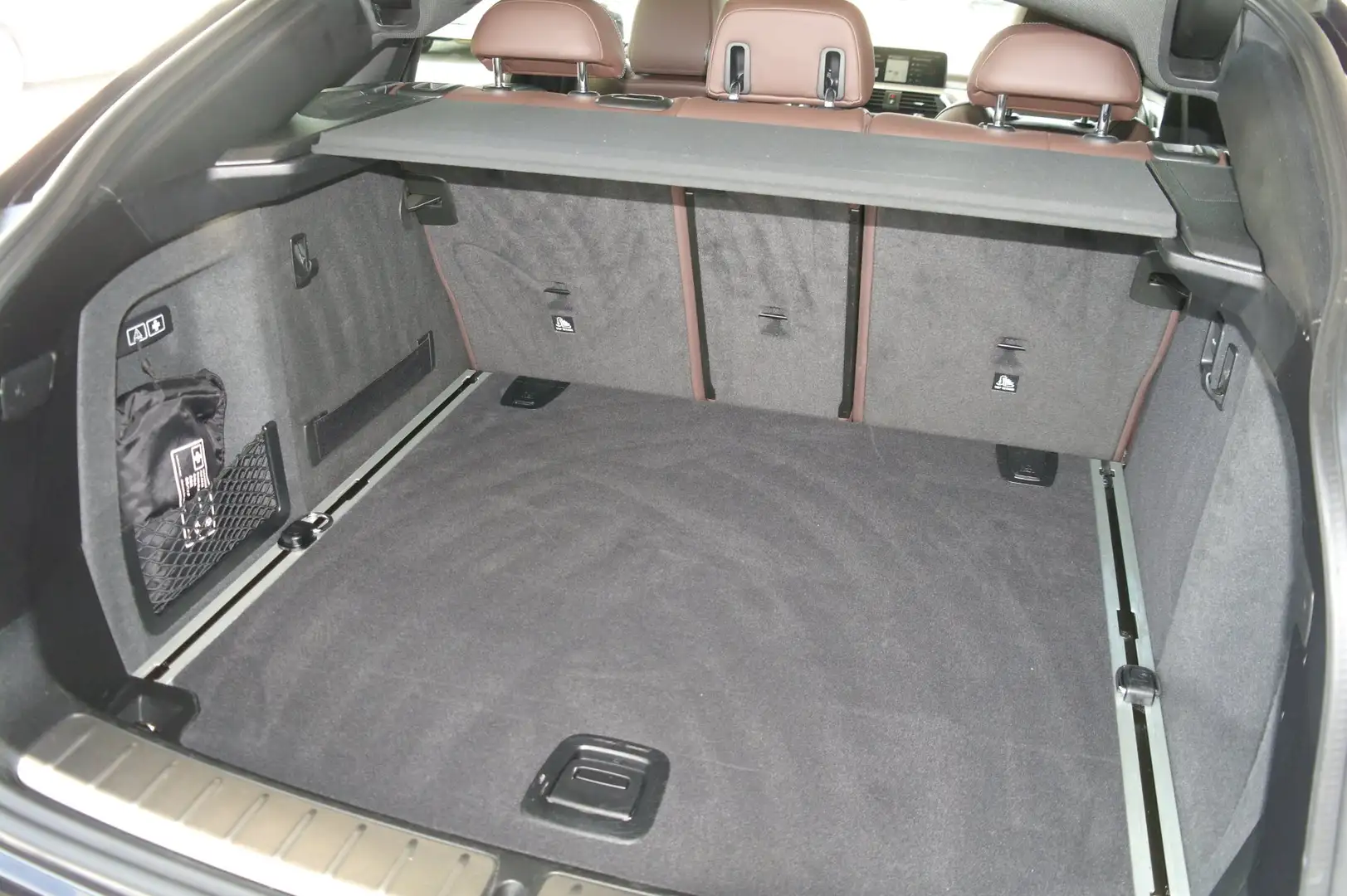 BMW X4 X4 M40i Schwarz - 2