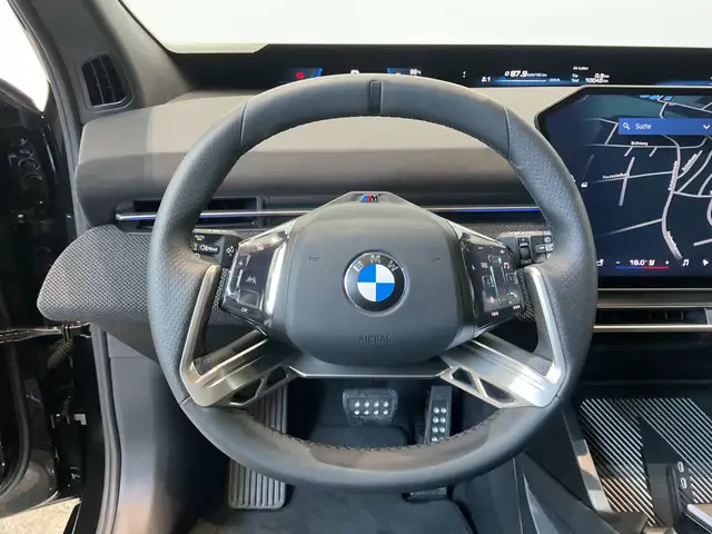 BMW iX3 view 4