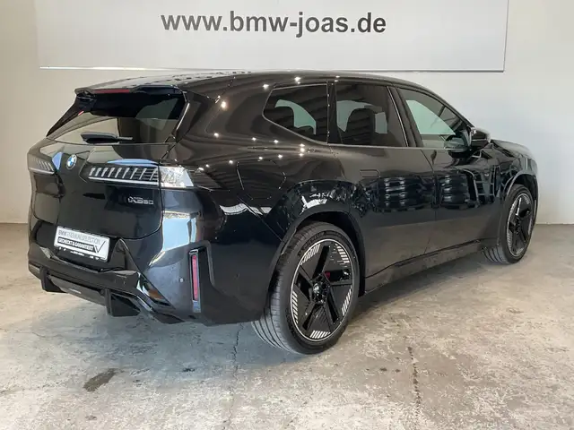 BMW iX3 view 15