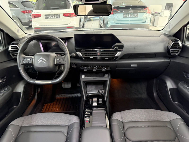 Citroen C4 Max PureTech 130*PanoSchiebedach*HUD*Kamera* — photo 15