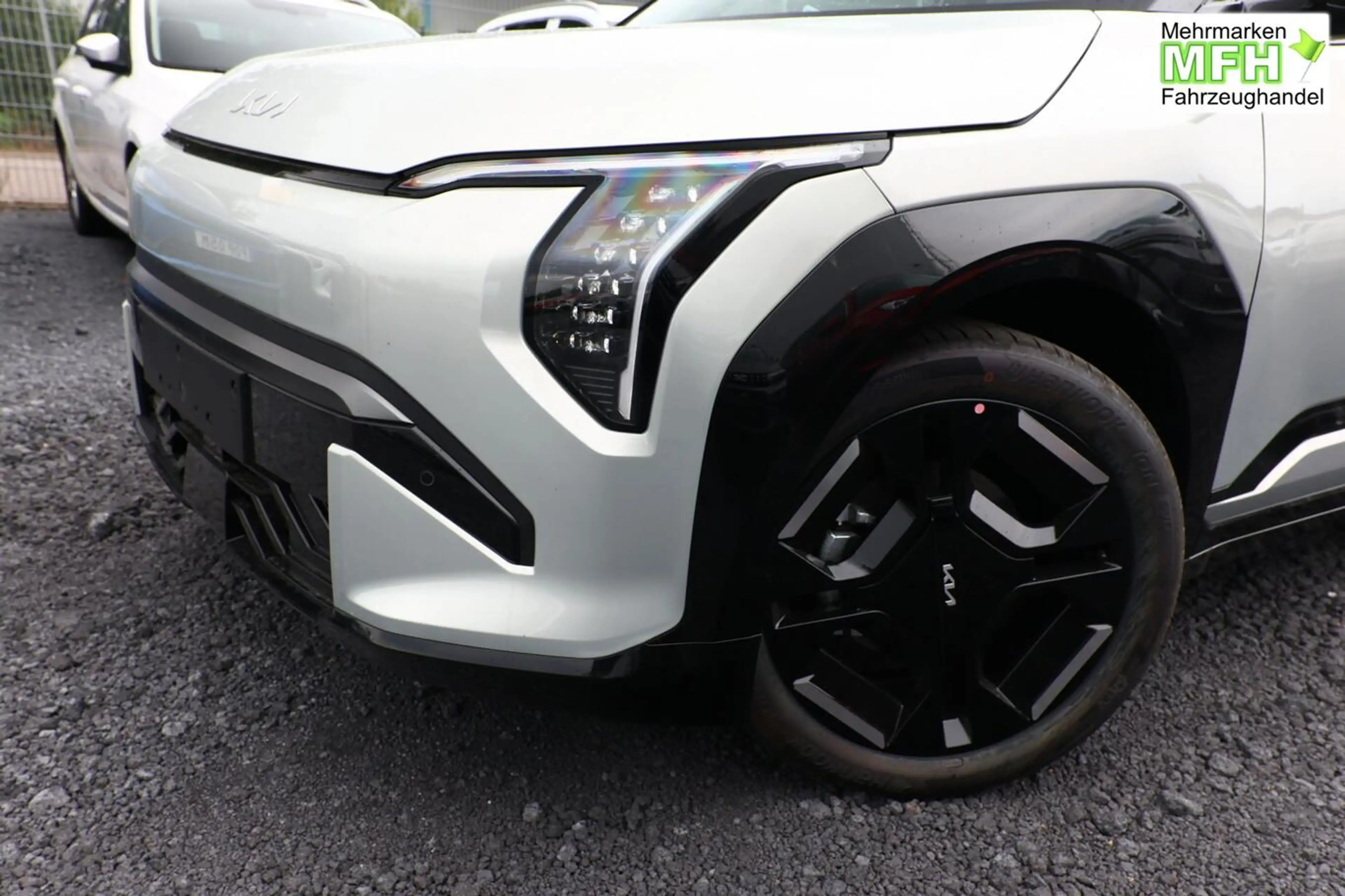 Kia EV3 GT-line 81,4kWh LED+ ACC Wärmep eHK Keyl SHZ 15... — photo 4