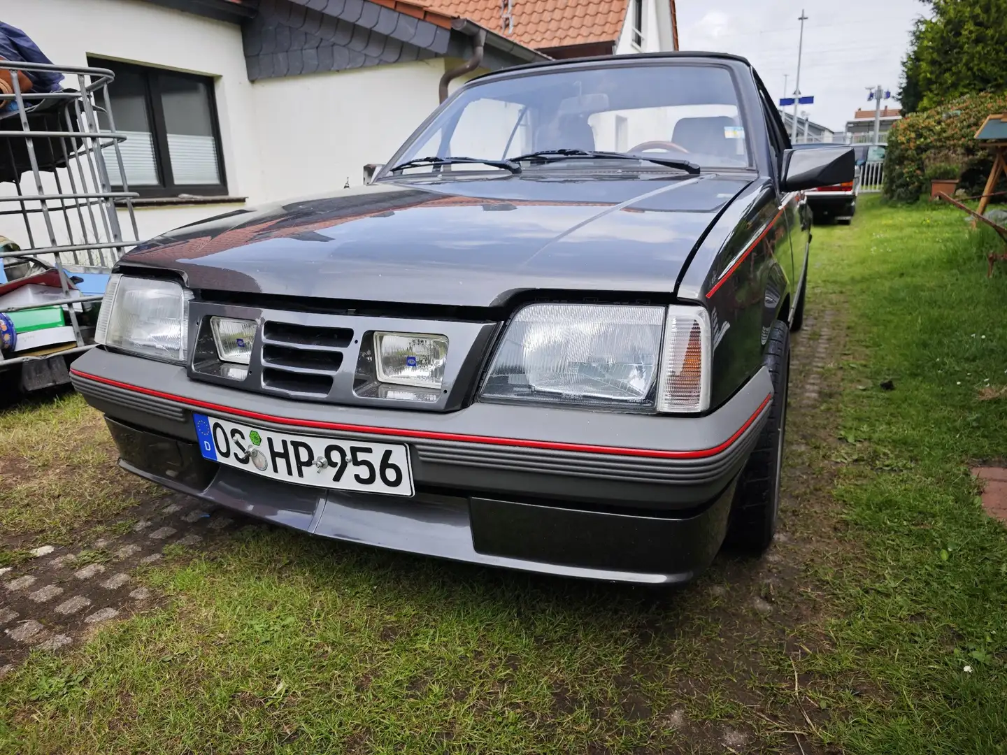 Opel Ascona Cabrio Schwarz - 1