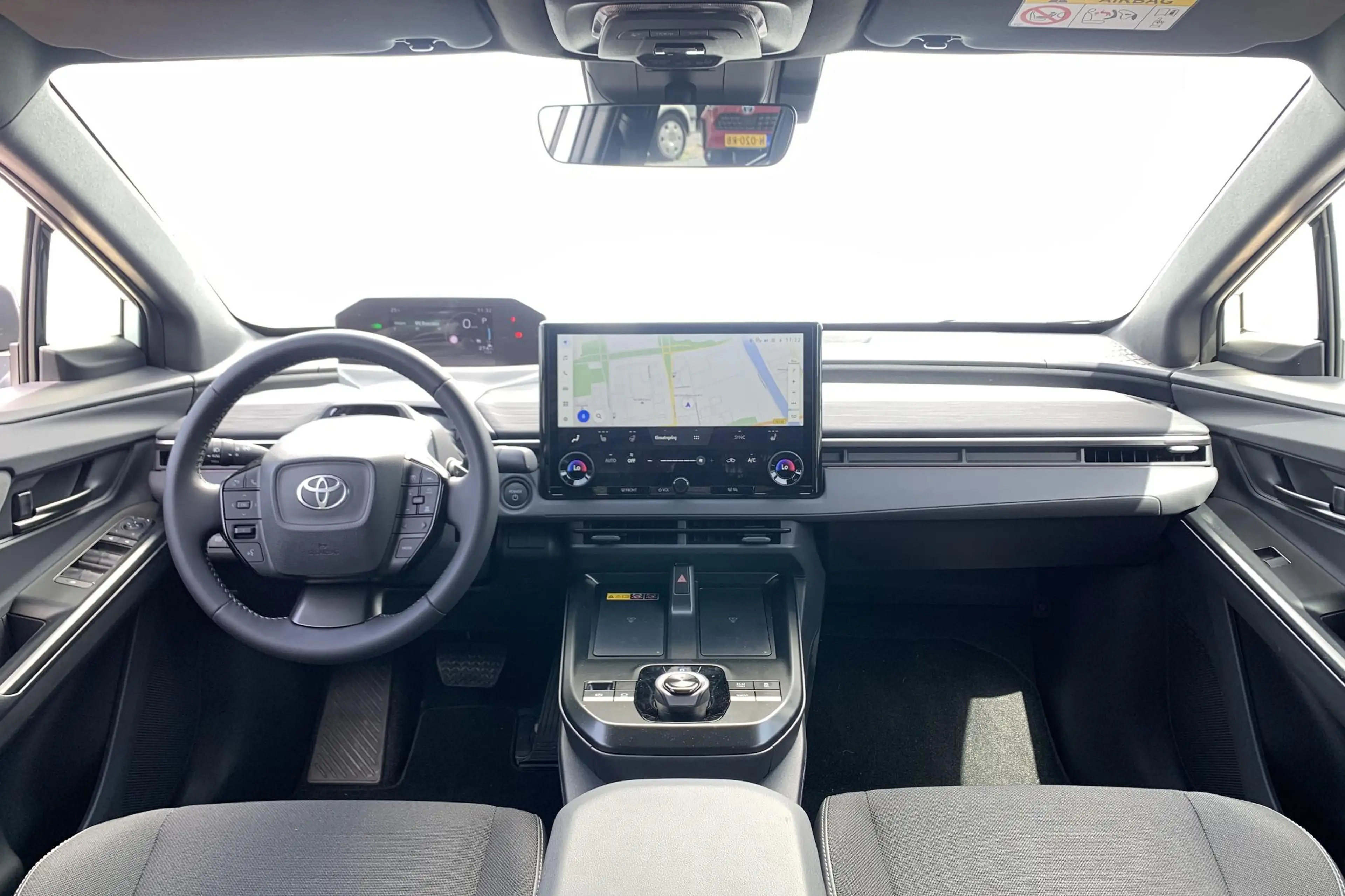 Toyota C-HR+ First Edition 77 kWh — photo 9