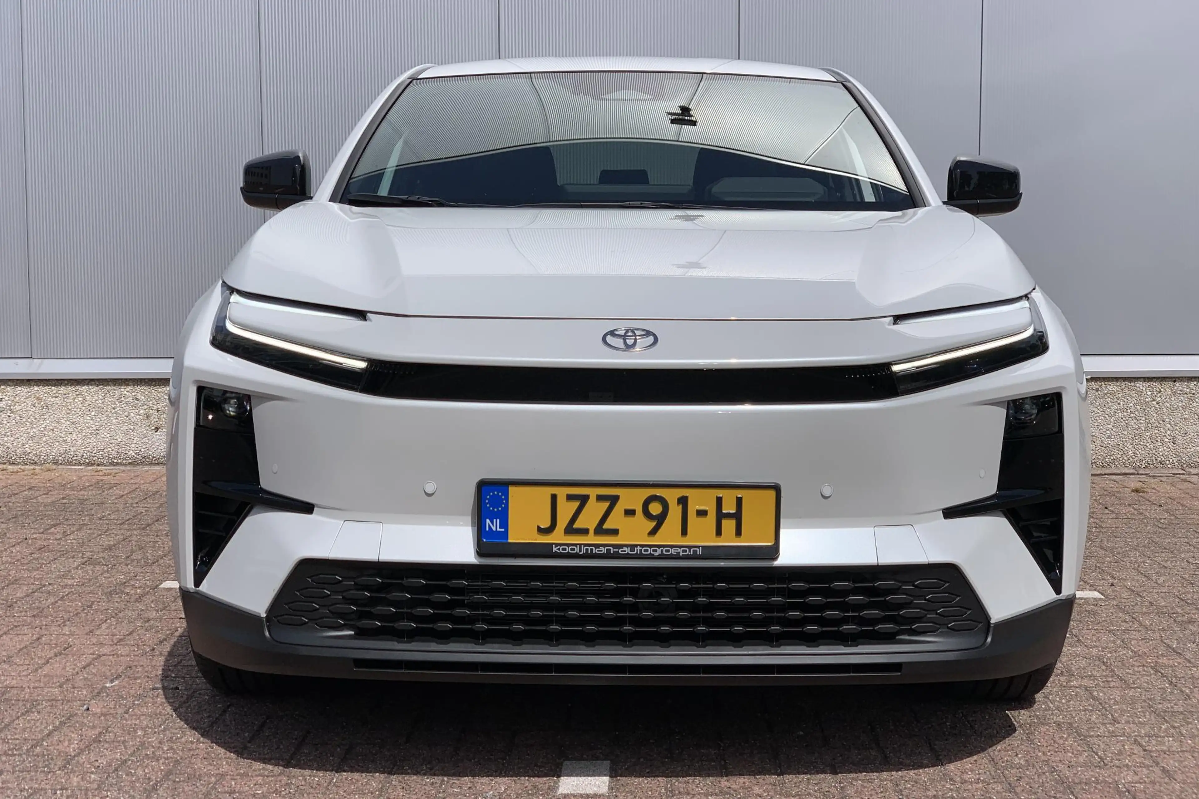 Toyota C-HR+ First Edition 77 kWh — photo 3