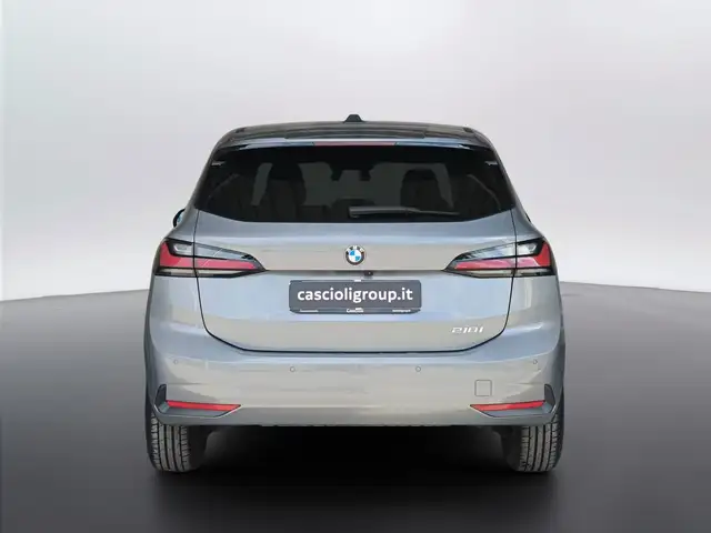 BMW 2 Series view 5