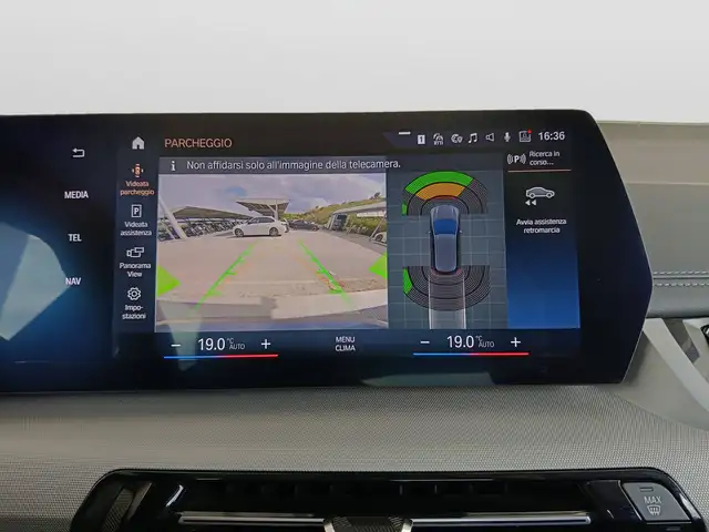 BMW 2 Series view 14