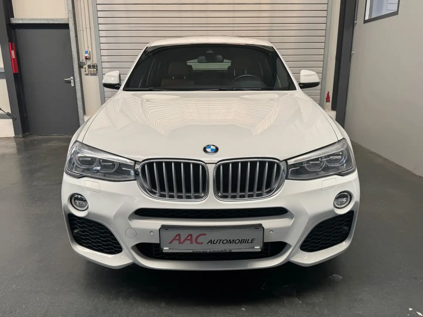 BMW X4 xDrive 30 d/M-Paket/Navi/HUD/Cam/Leder Weiß - 2