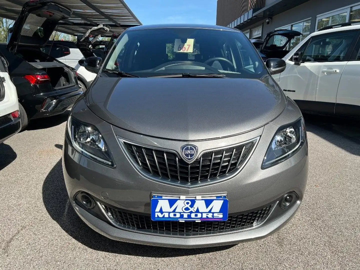 Lancia Ypsilon 1.0 FireFly 5 porte S&S Hybrid Platino Grigio - 2