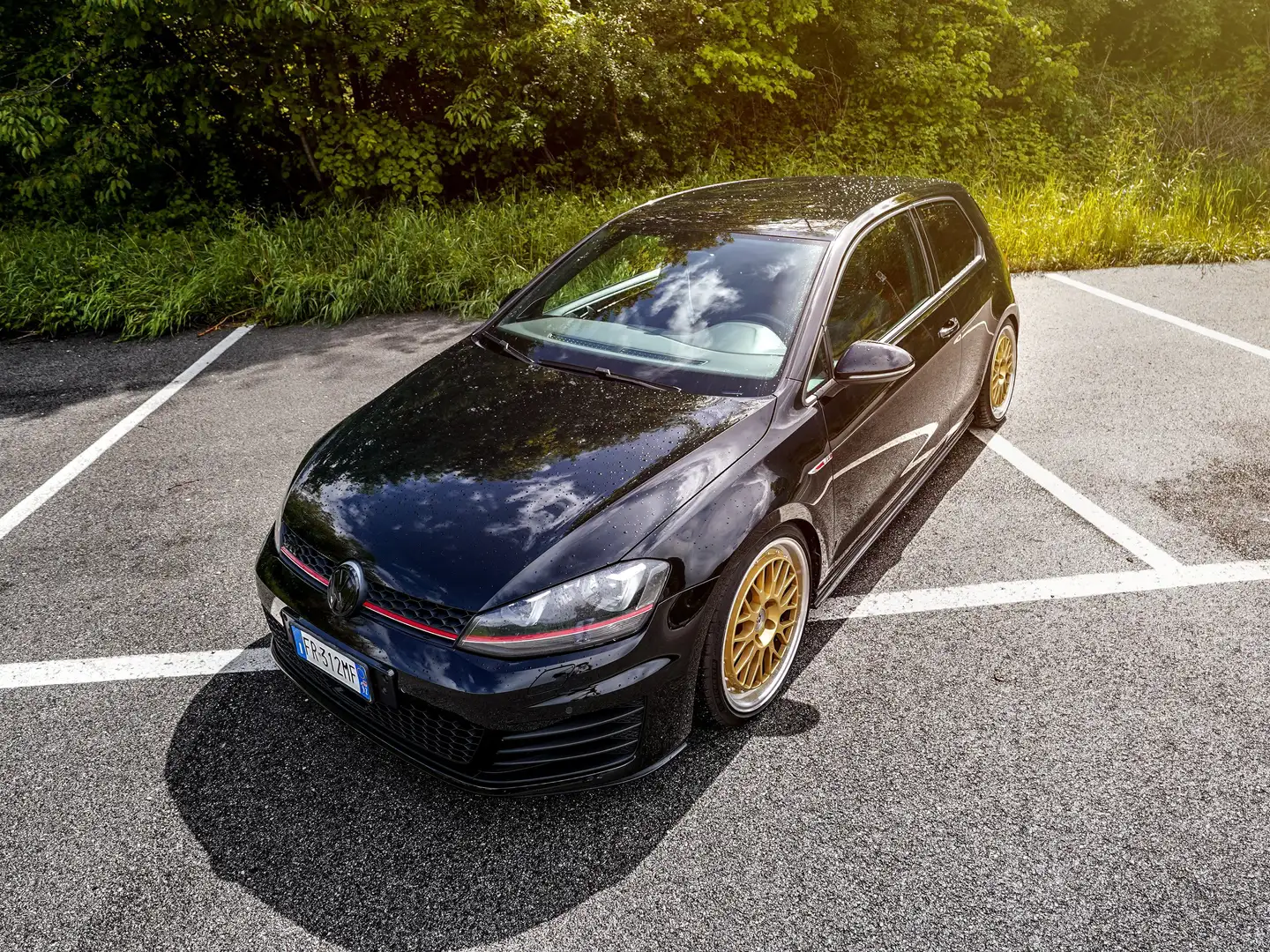Volkswagen Golf GTI Golf 3p 2.0 tsi Gti Nero - 1