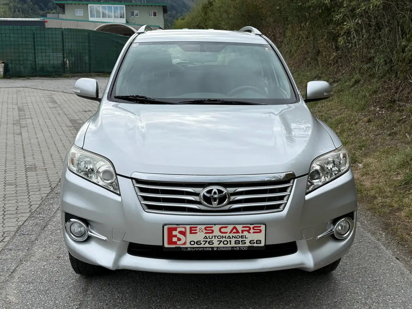 Toyota RAV4 2.0i 4x4 Grau - 1
