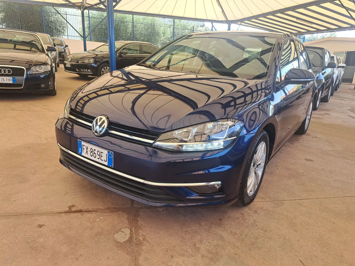 Volkswagen Golf 1.6 TDI 115CV BUSINESS BLUEMOTION TECHNOLOGY Blau - 2