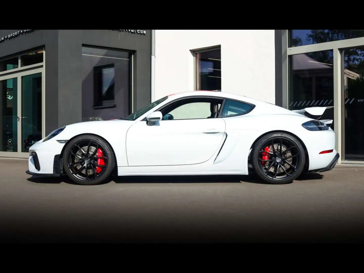 Porsche Cayman 718 GT4 PDK CLUBSPORTCARRARA WHITECARBONBUCKET Blanc - 2