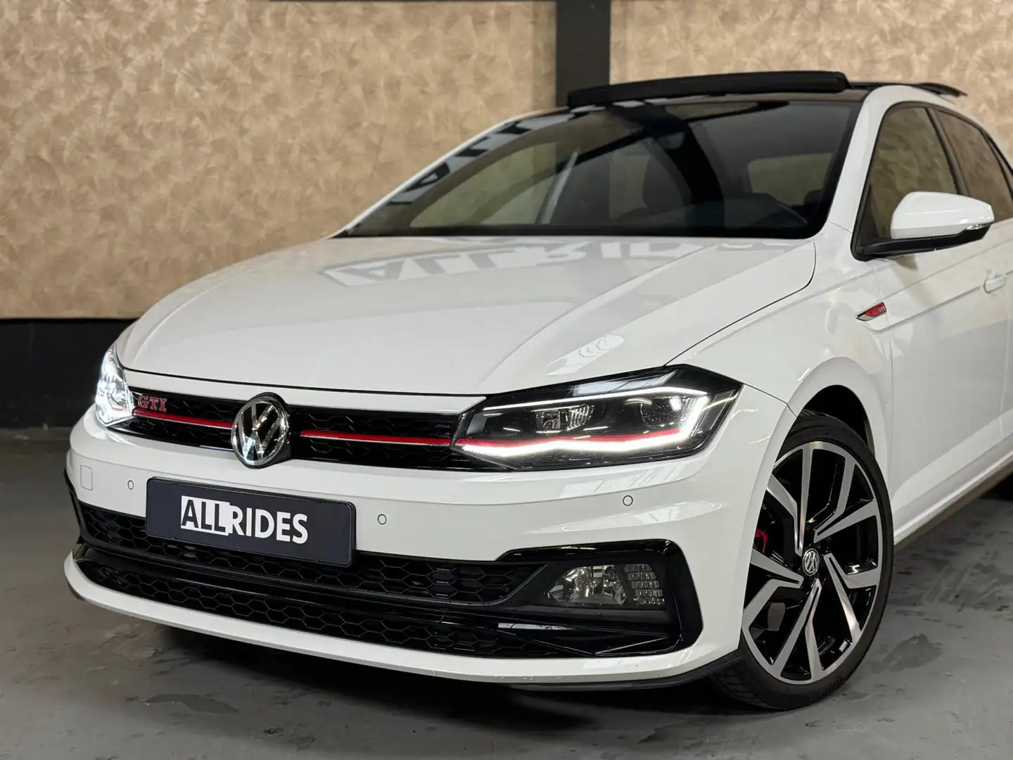 Volkswagen Polo GTI 2.0 TSI | Pano | Acc | Virtual | DAB | Stoelverwar Blanc - 2