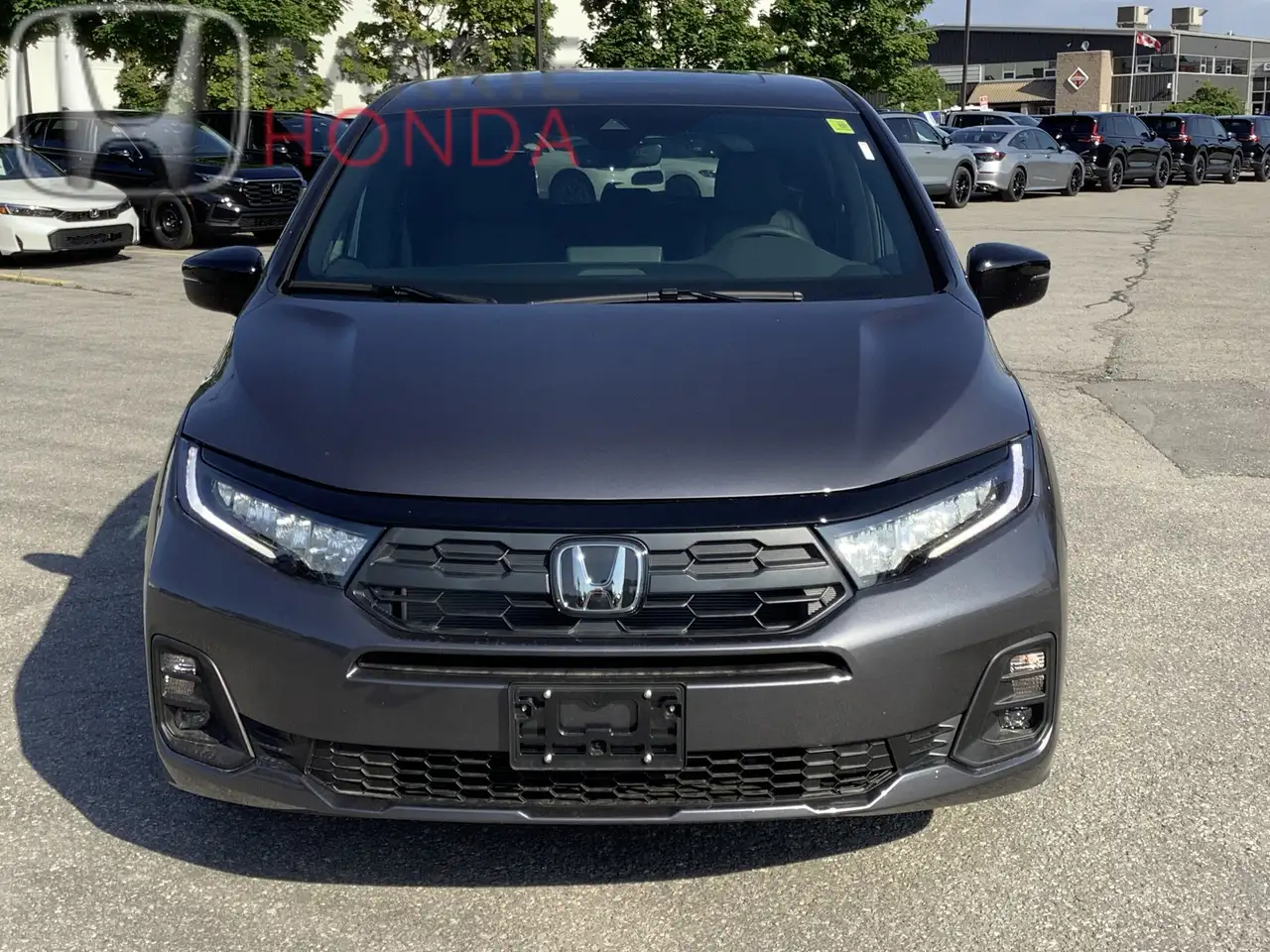 Honda Odyssey снимка Honda Odyssey