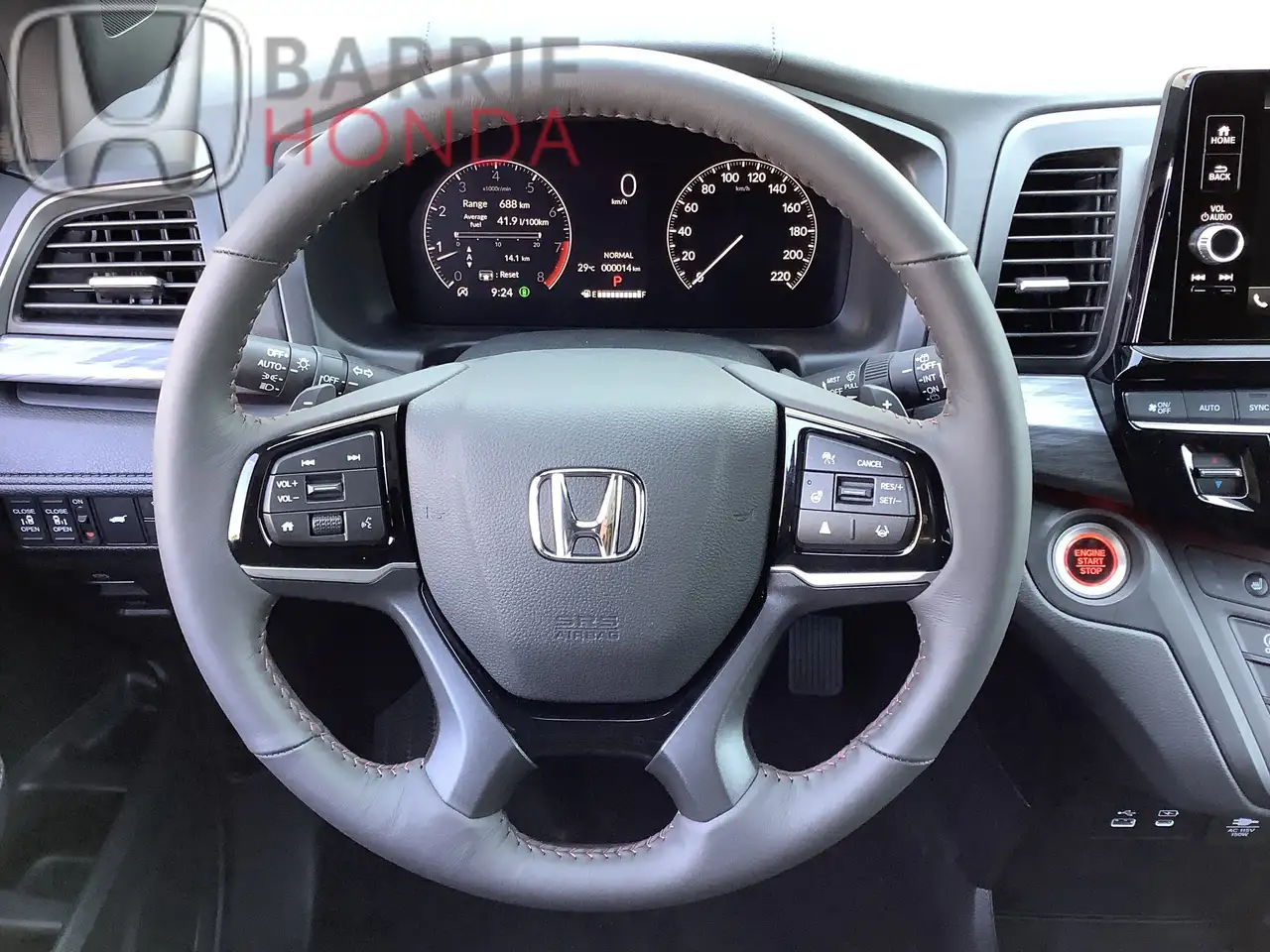 Honda Odyssey снимка Honda Odyssey