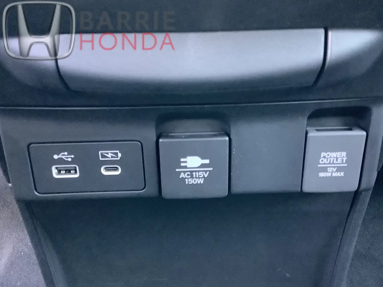 Honda Odyssey снимка Honda Odyssey