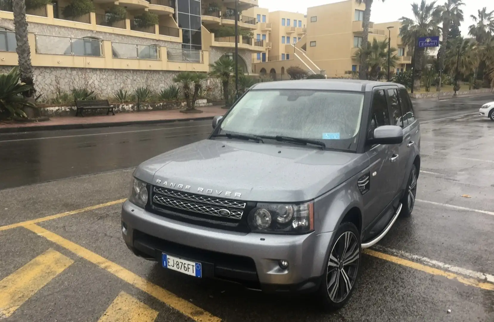 Land Rover Range Rover Sport 3.0 tdV6 HSE auto - 1