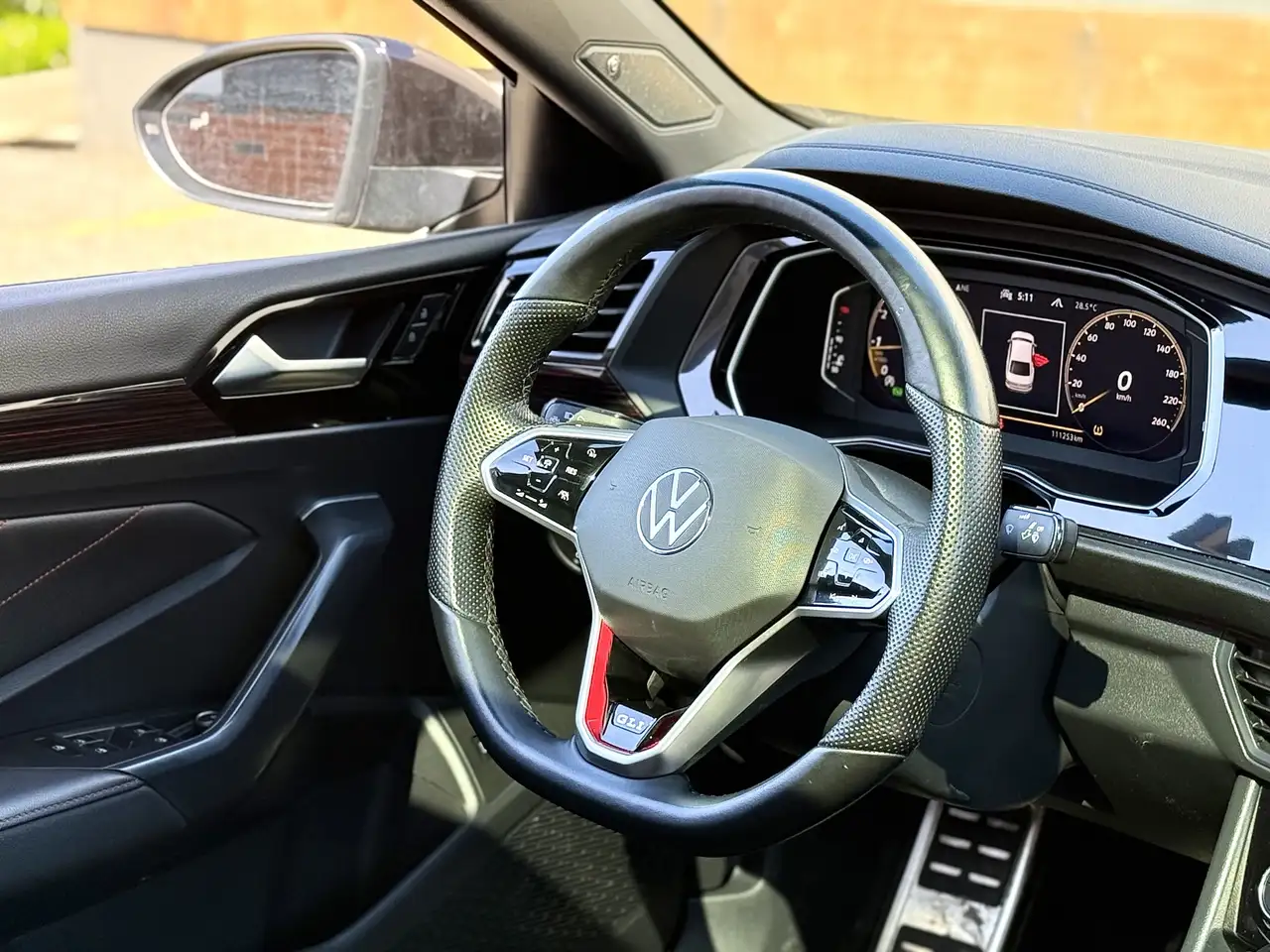 Volkswagen Jetta photo Volkswagen Jetta
