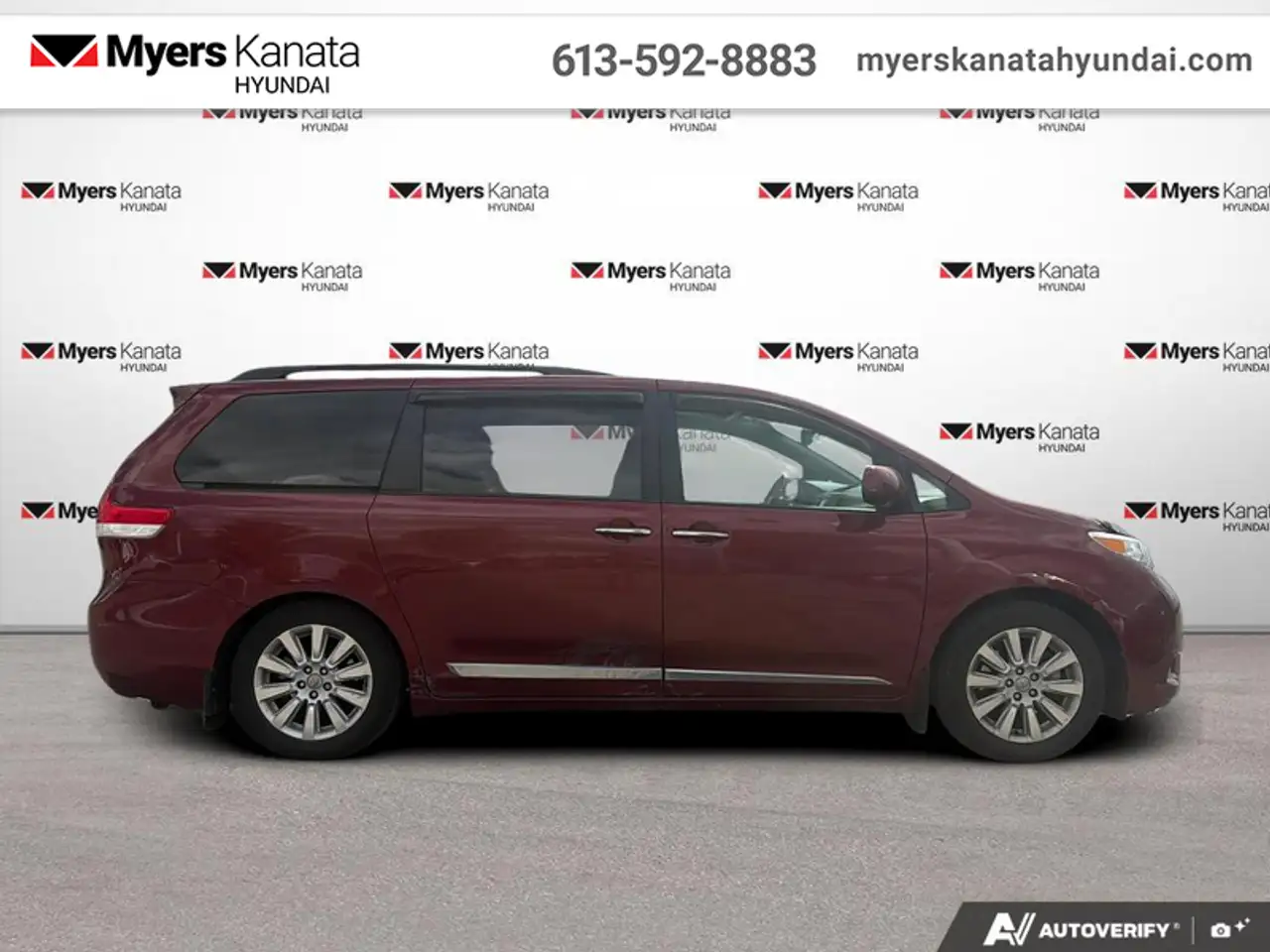 Toyota Sienna fotografie Toyota Sienna