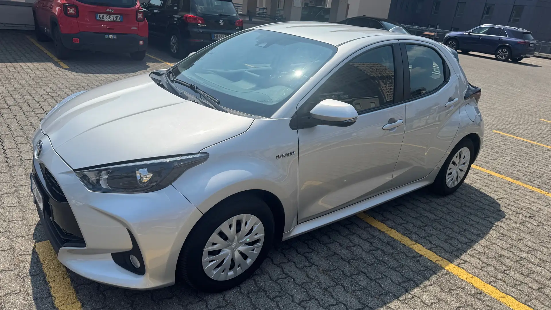 Toyota Yaris 1.5 h Hybrid COME NUOVA ACTIVE IBRIDA Argento - 1