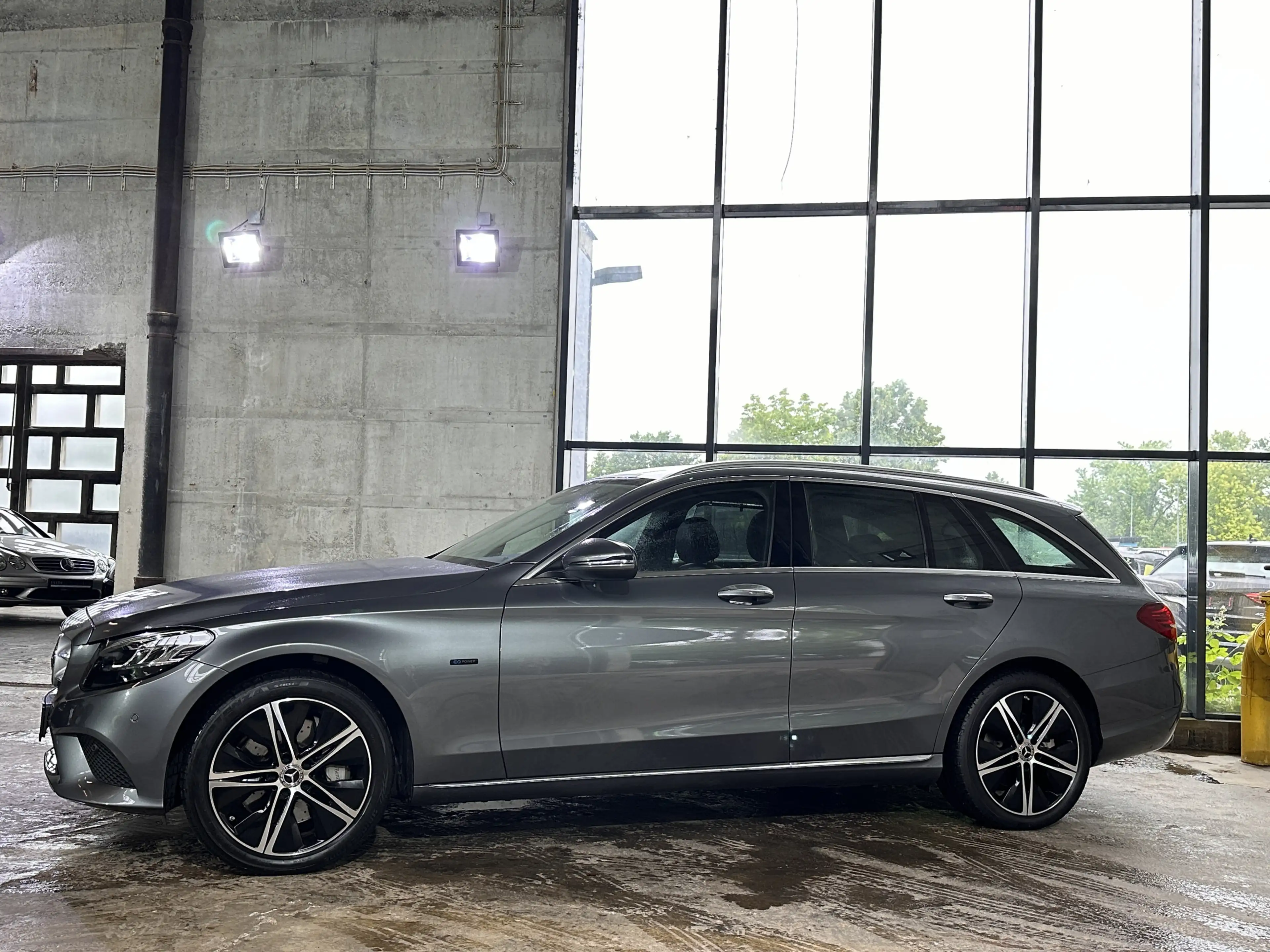 Mercedes-Benz C 300 te Avantgarde LED Navi Distronic Keyless — photo 3