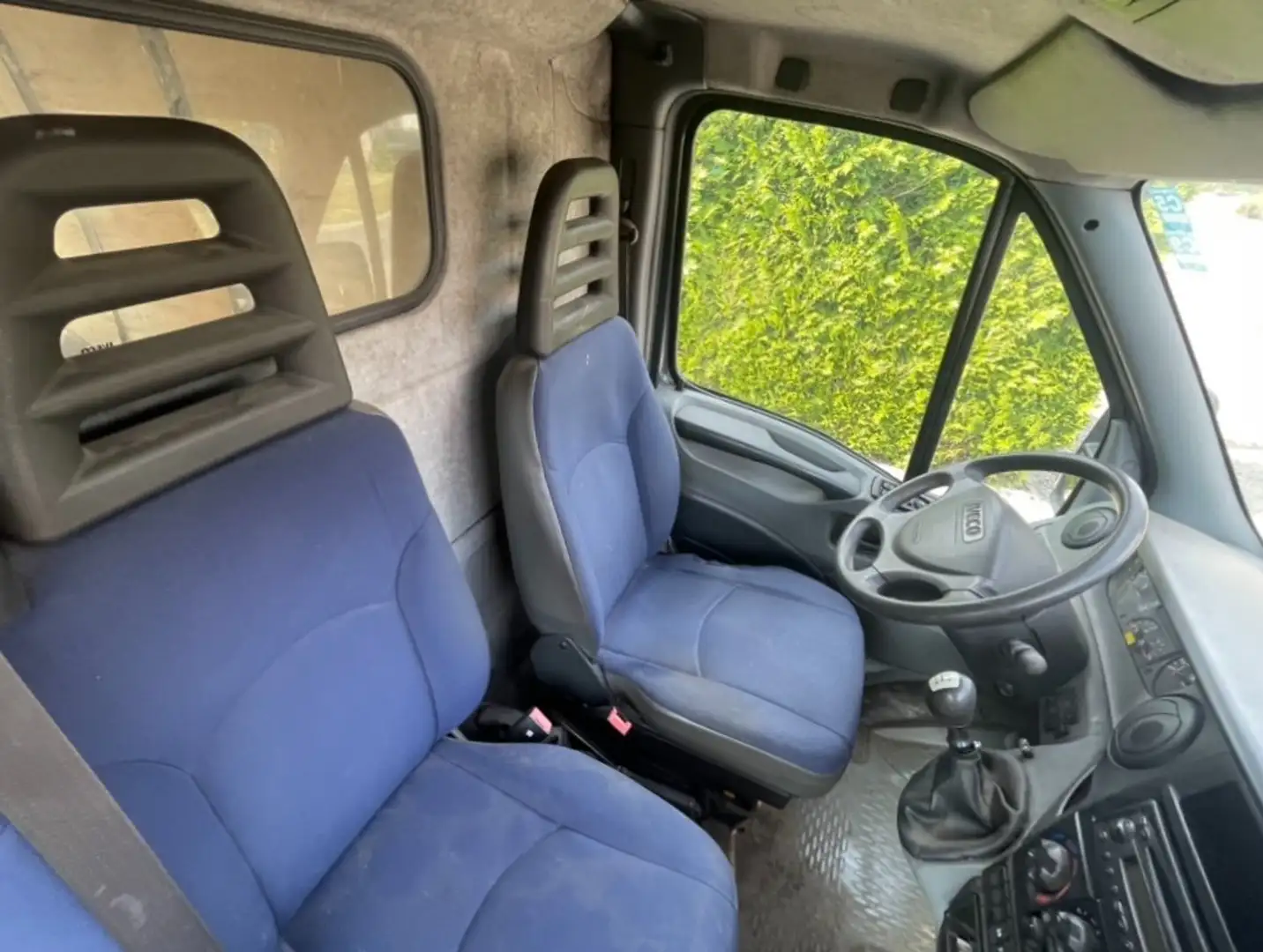 Iveco Daily 35 C 12 D - 2