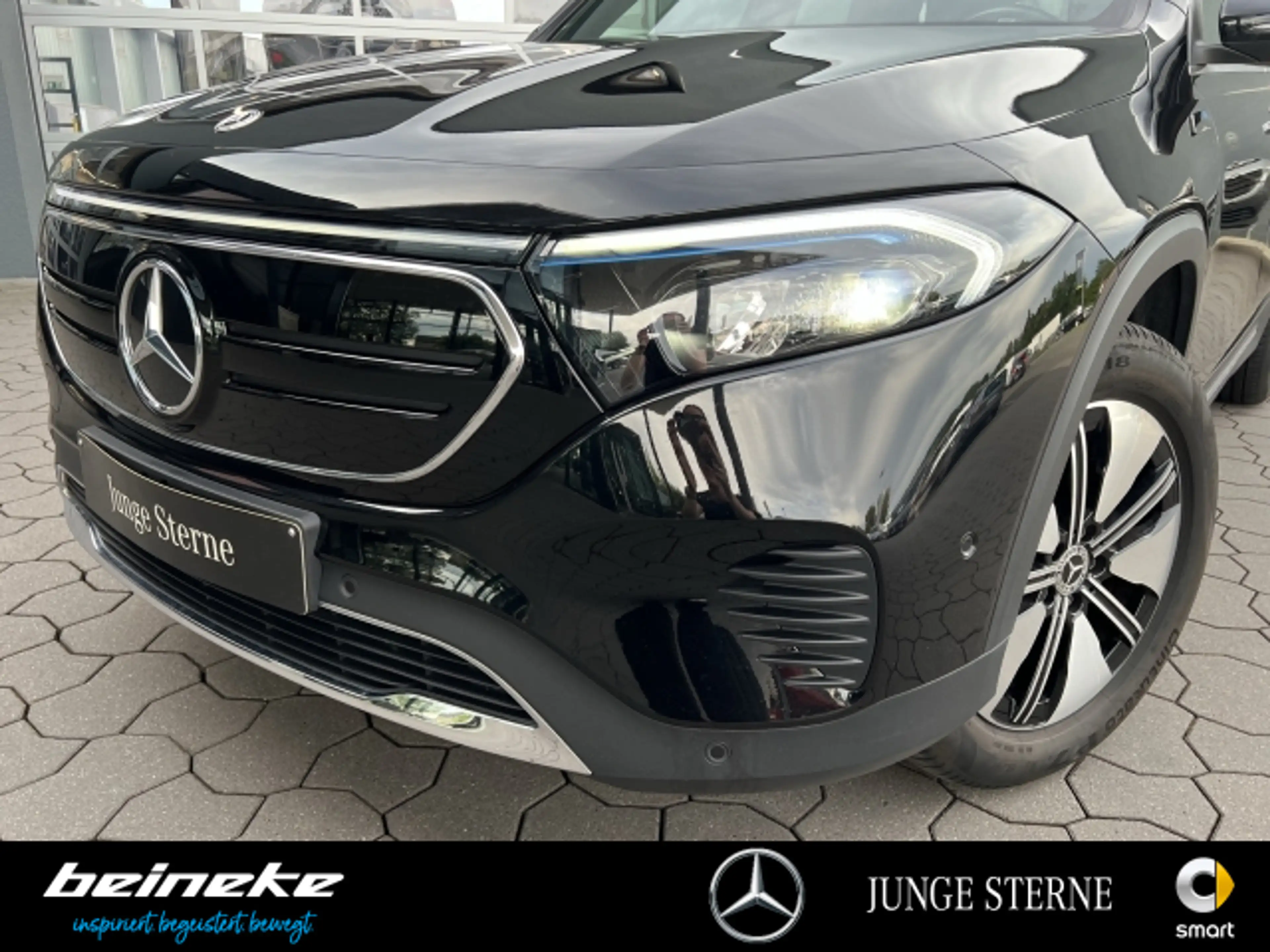 Mercedes-Benz EQB 350 EQB 350 4M Electric Art LED RFK SHZ Totw Ambient — photo 5