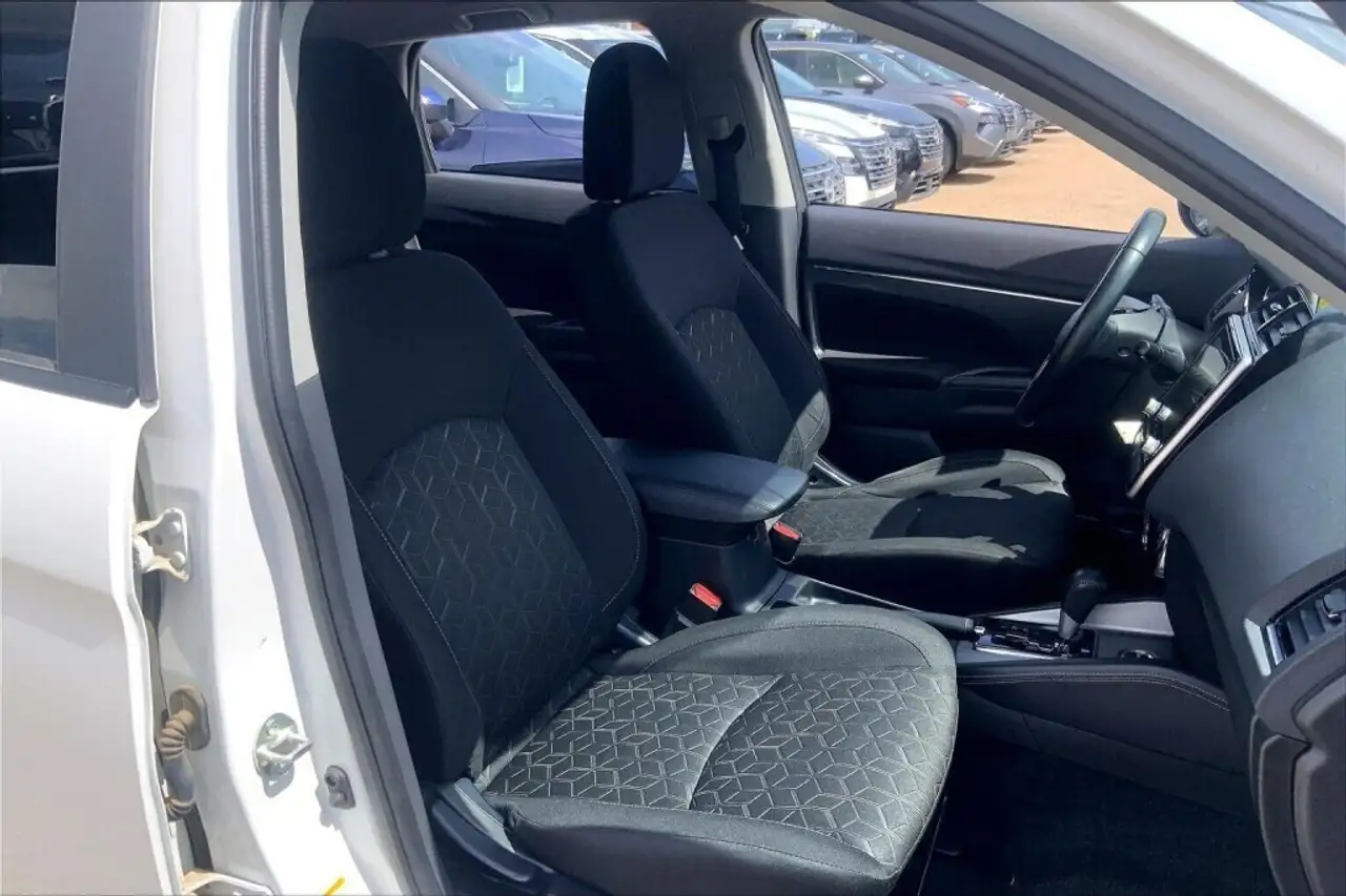 Mitsubishi RVR снимка Mitsubishi RVR